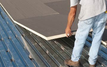 benefits of insulating Tregadgwith flat roofing